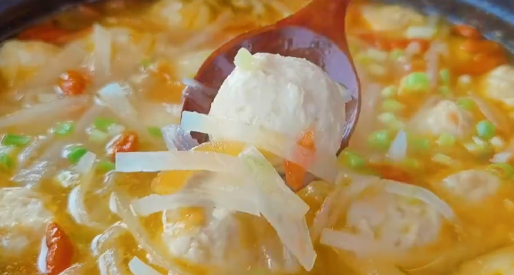 圖片[7]-【蘿卜西紅柿丸子湯】做法步驟圖 教你家常做法 出鍋連湯汁都-起舞食譜網