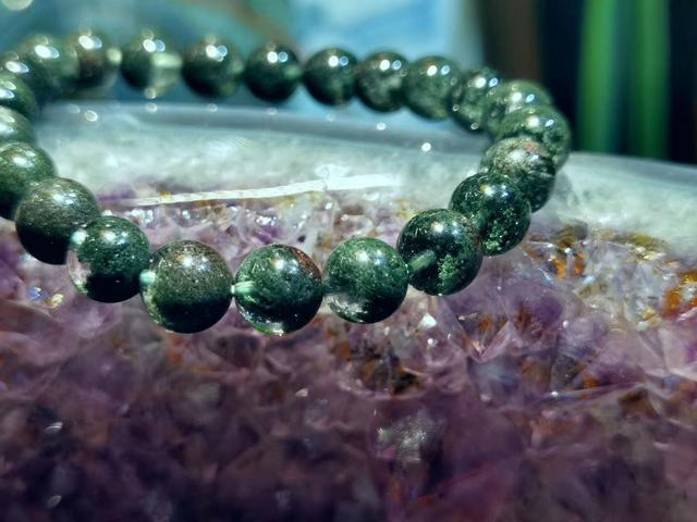 怎么样给水晶消磁最好，水晶消磁的7种方法<大全>