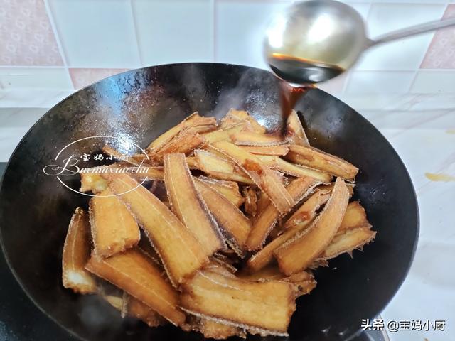 不炸的炖带鱼方法，带鱼不炸只炖怎么做好吃（费一次事能吃一周）