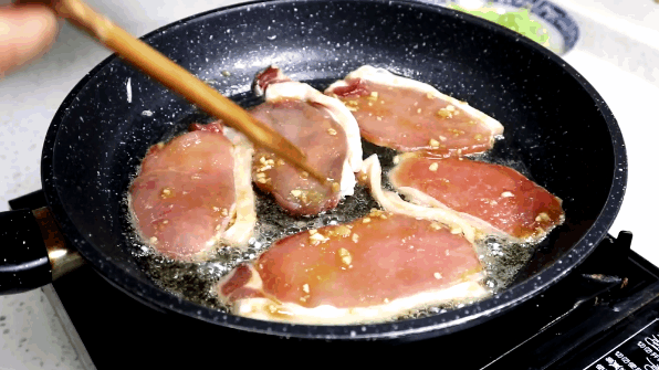 烧肉为什么放生姜，烧肉为什么放生姜和大蒜（在家就能轻松搞定）