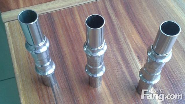 金丝胡桃木家具优缺点有哪些，金丝胡桃木家具的优缺点配什么颜色瓷砖（对比三种不同材质水管的优缺点）