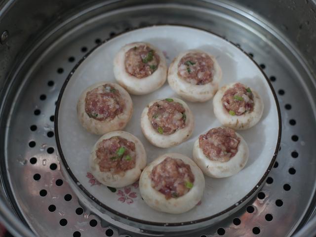 口蘑的做法怎么做好吃，口蘑怎样做好吃（口蘑这做法也太好吃了）