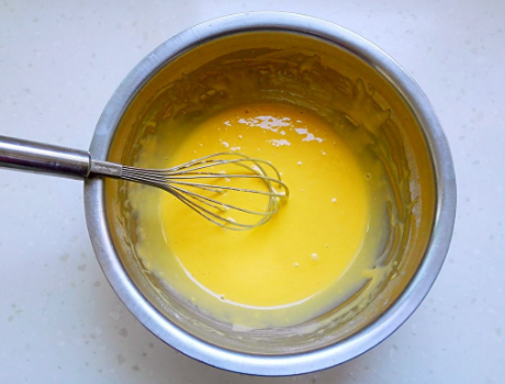 蛋糕松软的窍门，蛋糕怎么做很松软（掌握3点技巧）