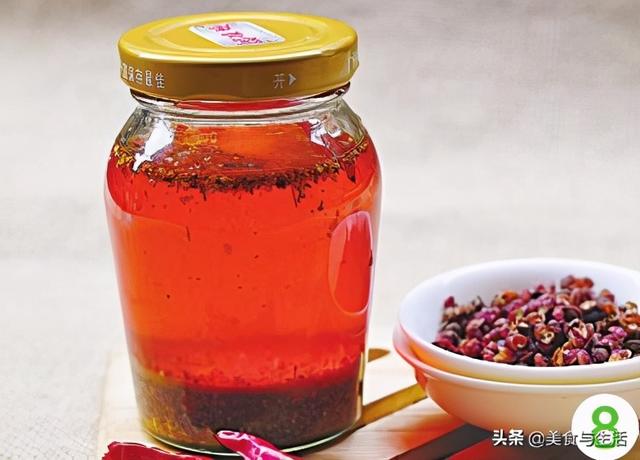 怎样做花椒油，怎样做花椒油更香更麻（在家自制花椒油）