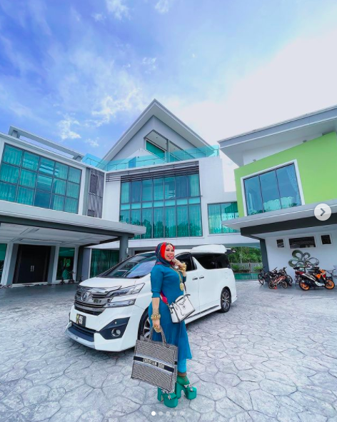 爆米花女孩280斤，爆米花 胖（马来西亚亿万富婆下嫁小23岁鲜肉助理）