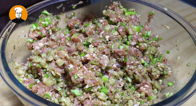 茄子馅饺子的做法，芹菜饺子馅的做法步骤（鲜香味美不油腻）