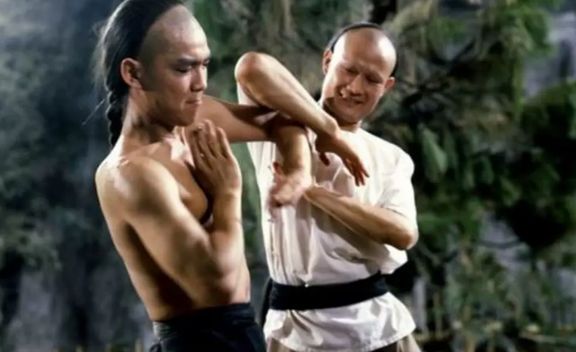 洪金宝的咏春情怀，这三部经典功夫片，不输甄子丹的“叶问”系列