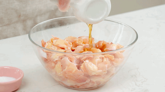 掌中宝是鸡的哪个部位图解，掌中宝是鸡的哪个部位（鸡身上的“黄金部位”）