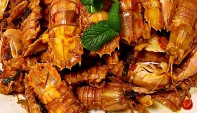 皮皮虾营养与功效与作用，皮皮虾的功效与作用及营养（老公说比菜馆做的好吃）