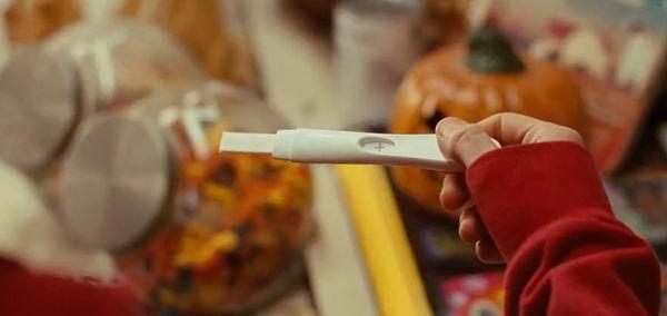 未成年女生怀孕了咋办，未成年女生怀孕了怎么办（父母怎么做才是爱孩子）