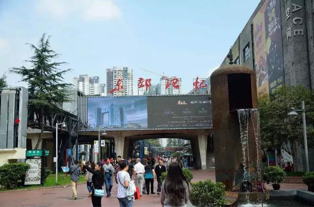 夜夜笙箫的意思是什么，夜夜笙箫是啥子意思（外地人眼中的成都）