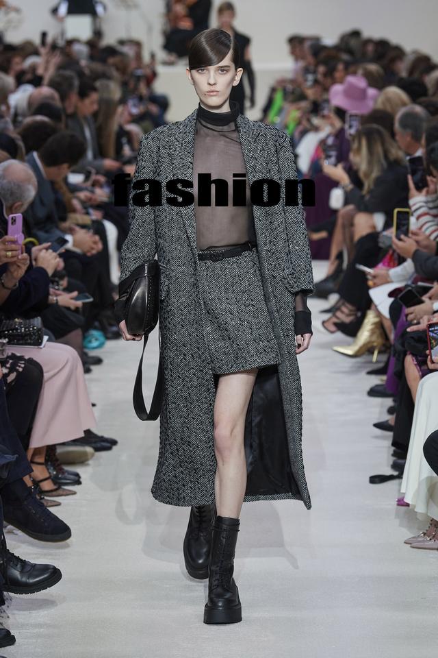 双面呢是什么料子，双面呢面料的特点和知识（盘点秋冬“粗纺花呢”大衣）