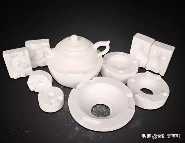 真紫砂壶价格，紫砂壶是真品价格（紫砂壶多少钱才是真的）