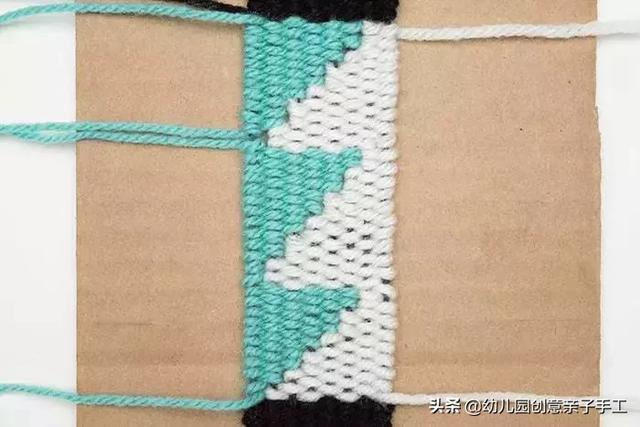 创意书签制作方法，阅读书签制作（毛线创意手工-杯垫、书签和挂饰）