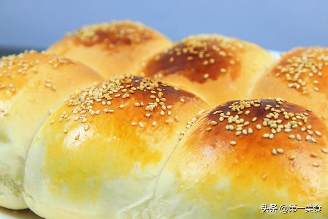 面粉可以做什么好吃的，面粉可以做哪些吃的（不用黄油和高筋粉）