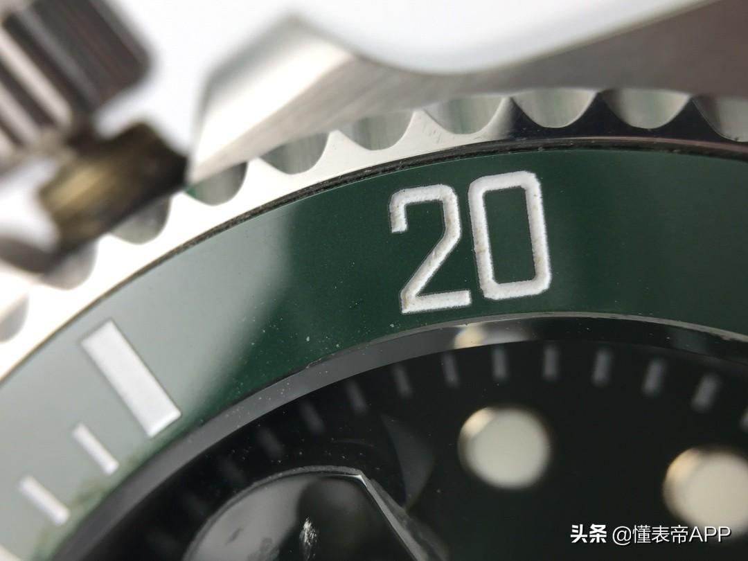 rolex绿水鬼(劳力士绿水鬼官方价格)插图(4)