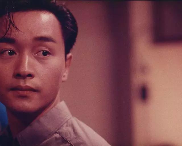 张国荣头像高清，冷澈黑白//风华绝代张国荣（微信头像——你们强烈推荐寻找的哥哥）