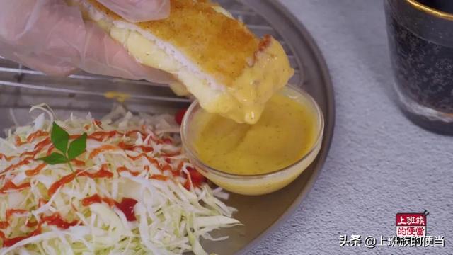 现成的炸鸡排怎么炸酥脆好吃，外面卖15一份的炸鸡排