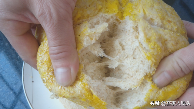 家庭最简单面包的做法，家庭自制面包简单做法（1碗面粉2个鸡蛋）