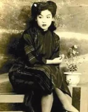 唐山话歌曲，唐山话的歌曲（唐山话代言人、国民“女Rapper”、喜剧大师、评剧表演艺术家）