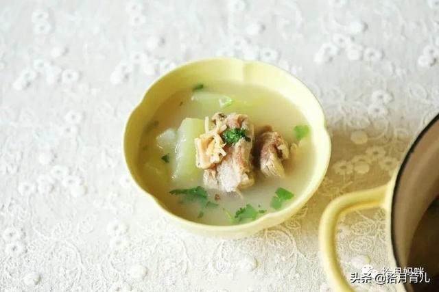 冬瓜干贝排骨汤怎么做好吃，冬瓜干贝汤怎么做好吃窍门（每日辅食：干贝冬瓜猪骨汤）