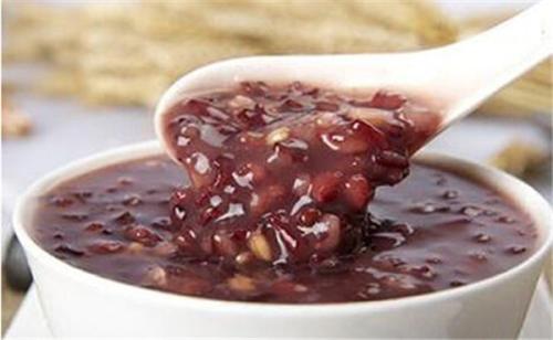 八宝粥是怎么煮出来的呢，八宝粥在什么锅里煮（一次做一大盆不够喝）