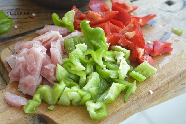 芭蕉花怎么做好吃，芭蕉花怎么做好吃辣椒花有什么作用