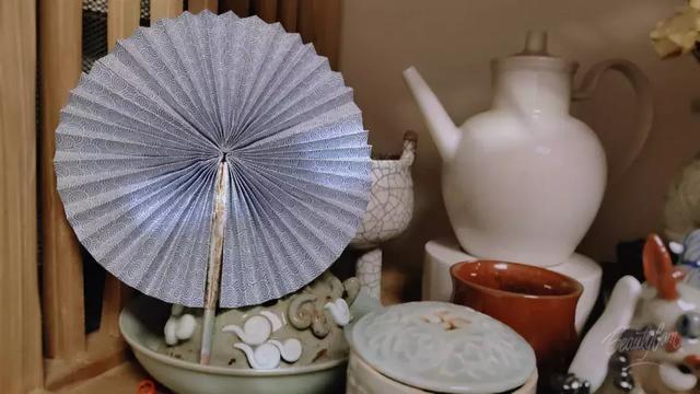 纸扇子的做法，纸扇子的做法描述（教你做5款夏季手工扇）