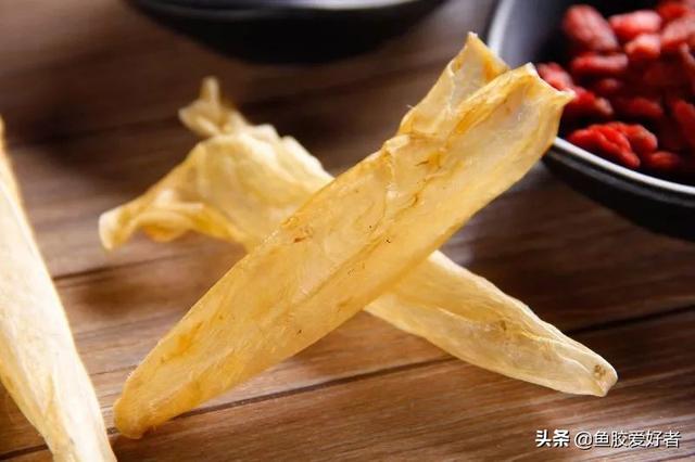 鱼胶和花胶哪个更好，花胶好还是鱼胶好些（花胶跟鱼胶有区别吗）