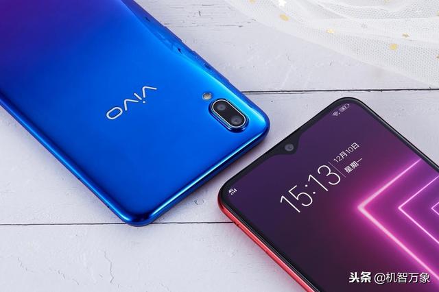 vivoy93s上市时间，vivoy93s上市时间和价格（水滴屏+时尚配色+长续航+AI助力越级用户体验）