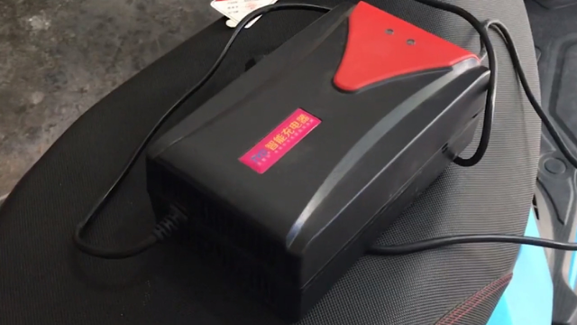 电瓶车什么时候充电，电动车的最佳充电时间是什么时候（对亏修车师傅告诉我）