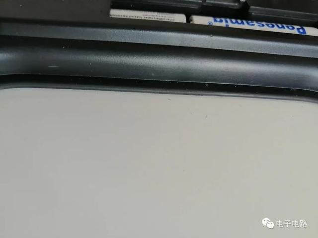 电子体重秤怎么调，电子体重秤十大名牌（看看里面有什么电路）