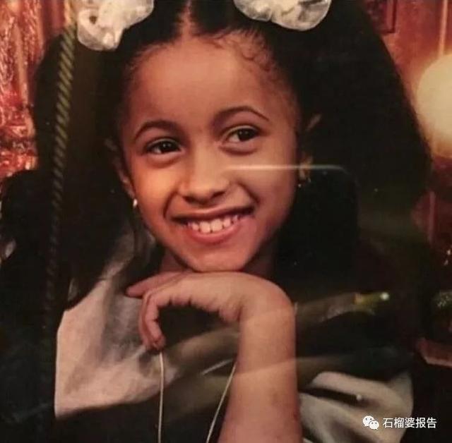 贫民窟女孩爆梗，贫民窟女生（贫民窟女孩一夜爆红）