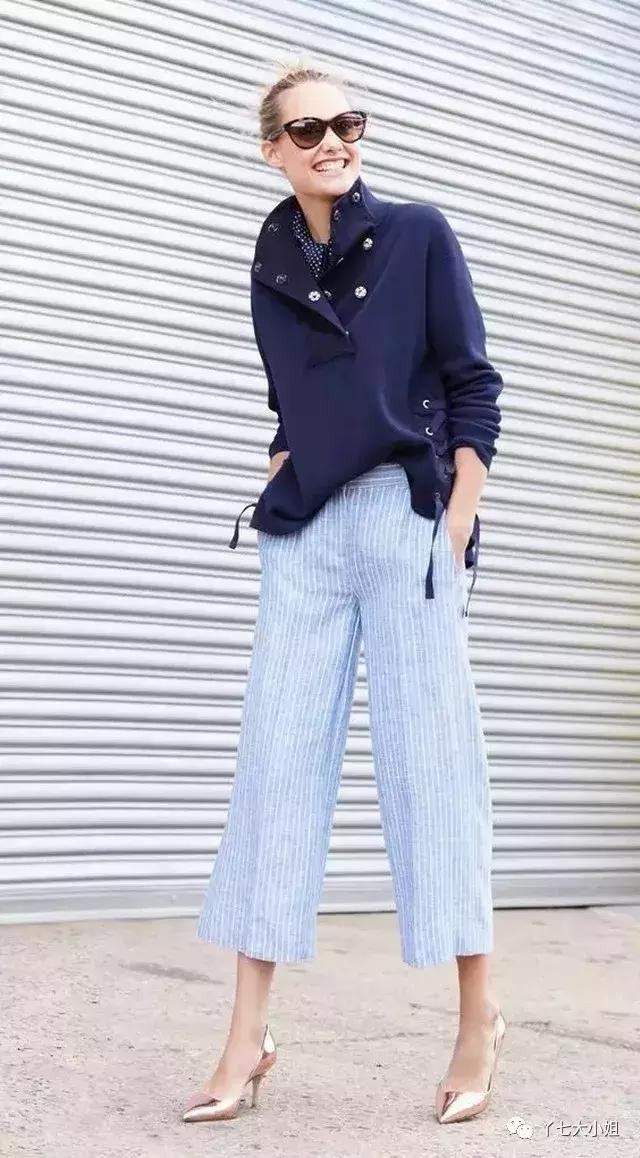 粗跟低帮高跟鞋怎么搭配裤子，气场超强的时髦组合