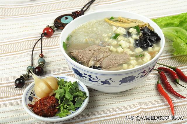 西安羊肉泡馍做法窍门，美食做法——西安羊肉泡馍