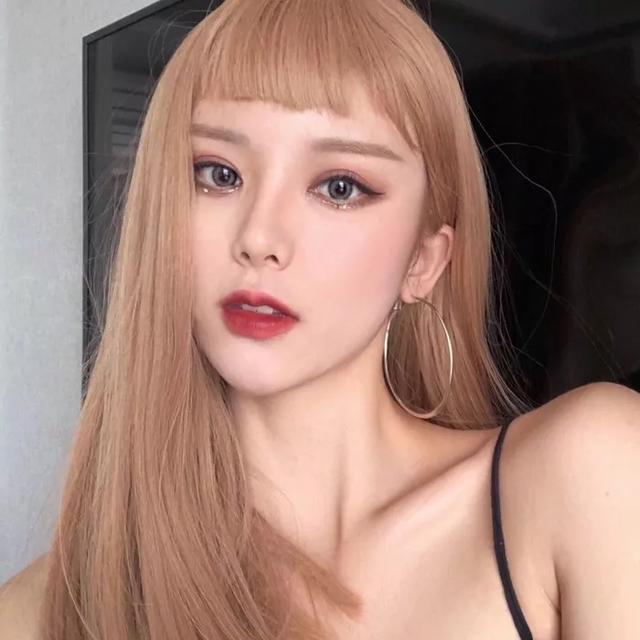 时尚气质女头/女孩子的气质要有也要有素质，微信头像，时尚气质女头/女孩子的气质要有也要有素质（有气质的女生头像）