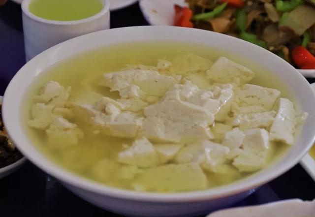 汶川海拔多少米，四川汶川县海拔多少米（什么是汶川）