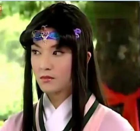 姓陈的名人有哪些，姓陈的名人（这三位陈姓男明星告诉你）