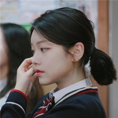 红唇、很性感，微信头像，红唇、很性感（性感撩人的女生嘴唇头像）