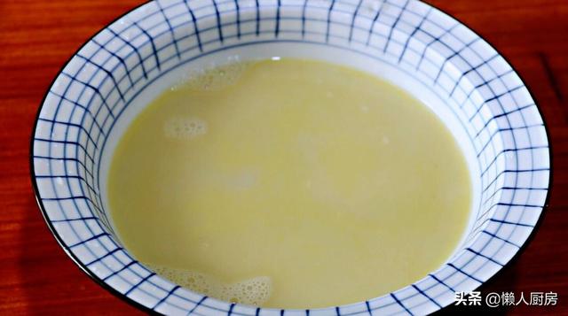 正宗的鱼汤面怎么做，鱼汤面怎么做（教你做一碗热气腾腾的鱼汤面）