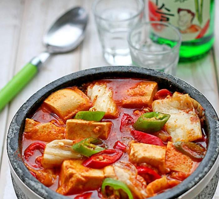 图片[3]-【辣白菜豆腐汤】做法步骤图 爽口下饭  根本停不下来-起舞食谱网