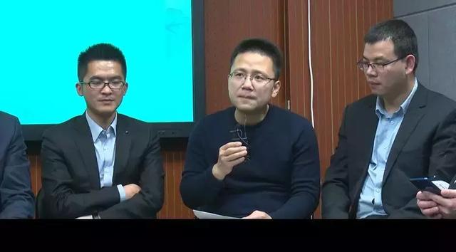 主观题和客观题的区别，主观题和客观题的区别是什么（主观题趋向综合考查）