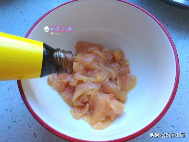 怎么炒鸡脯肉好吃又简单，跟着酒店大厨学炒鸡脯肉