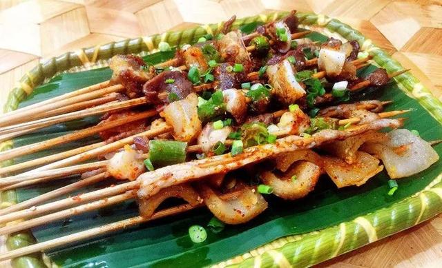 西双版纳的景点，西双版纳景点排行榜（去云南西双版纳旅游必去的十大景观）