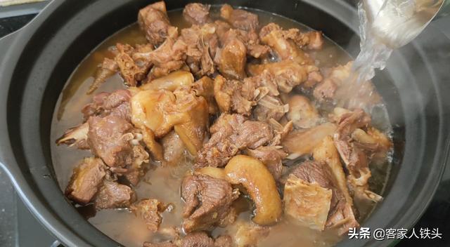 广东东山老鹅的做法，广东人百吃不腻的一道名菜