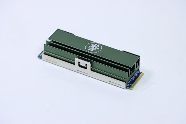 10400f和10400有什么区别，10400f与10400f（谁是 CPU 套装性价比之王）
