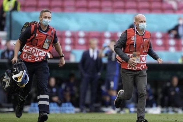 埃里克森突然倒地，丹麦球员埃里克森突然倒地（救援过程体现了专业、温暖与尊重）