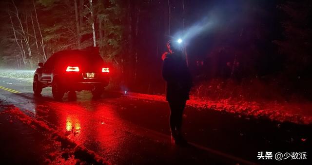 苹果12pro防水吗，苹果12pro防水到什么程度（让专业摄影师满意的升级）