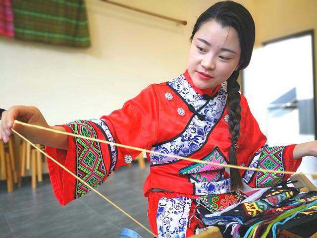 西兰卡普，西兰卡普歌词儿童版（土家文化奇葩：西兰卡普）