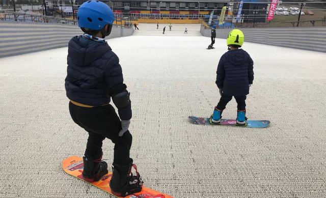 初学必看的滑雪教程，只要记住这4点就可以了